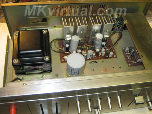 Holiday 7125 Integrated amplifier board view