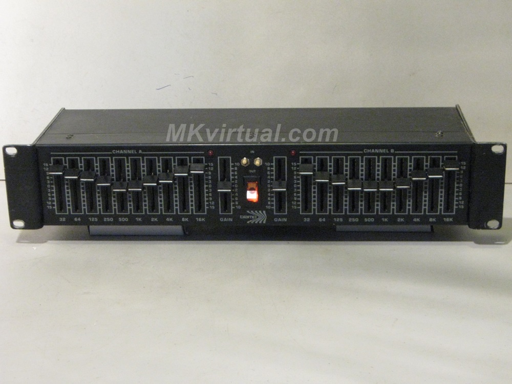 Biamp professional graphic equalizer model EQ210