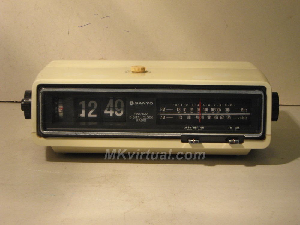Sanyo RM5031PF alarm clock