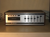 Olympic Q-140 Quad 8 amplified player