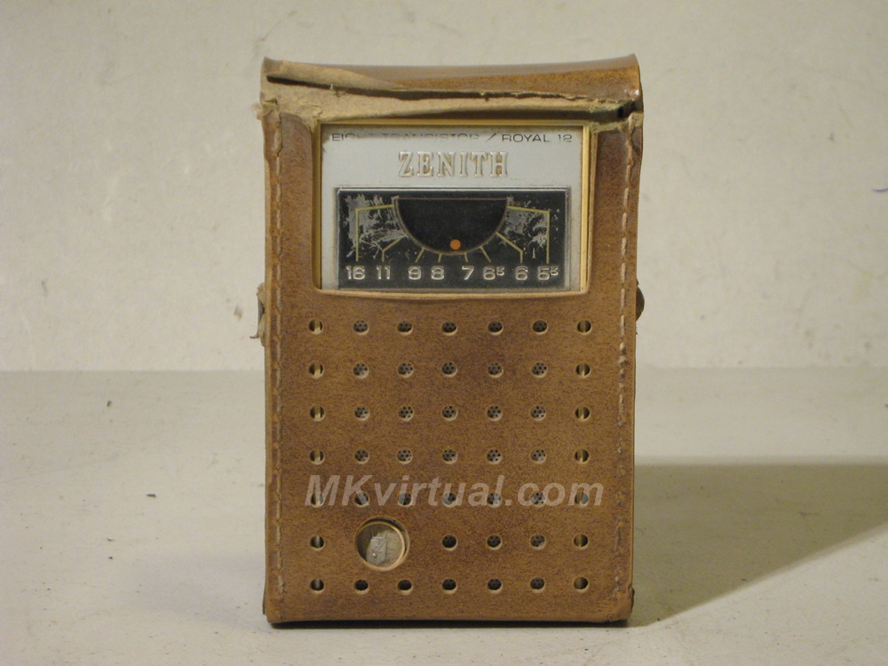 Zenith Royal 12 transistor pocket radio