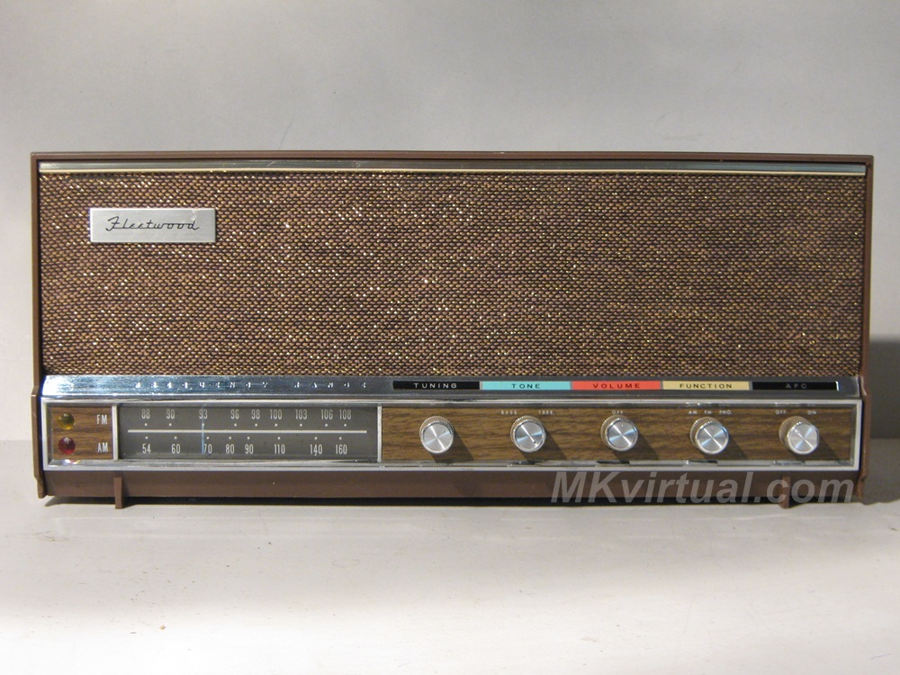 Fleetwood 5069 table radio